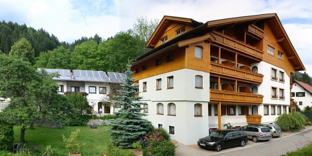 Familienhotel Steindl Millstatt Buitenkant foto